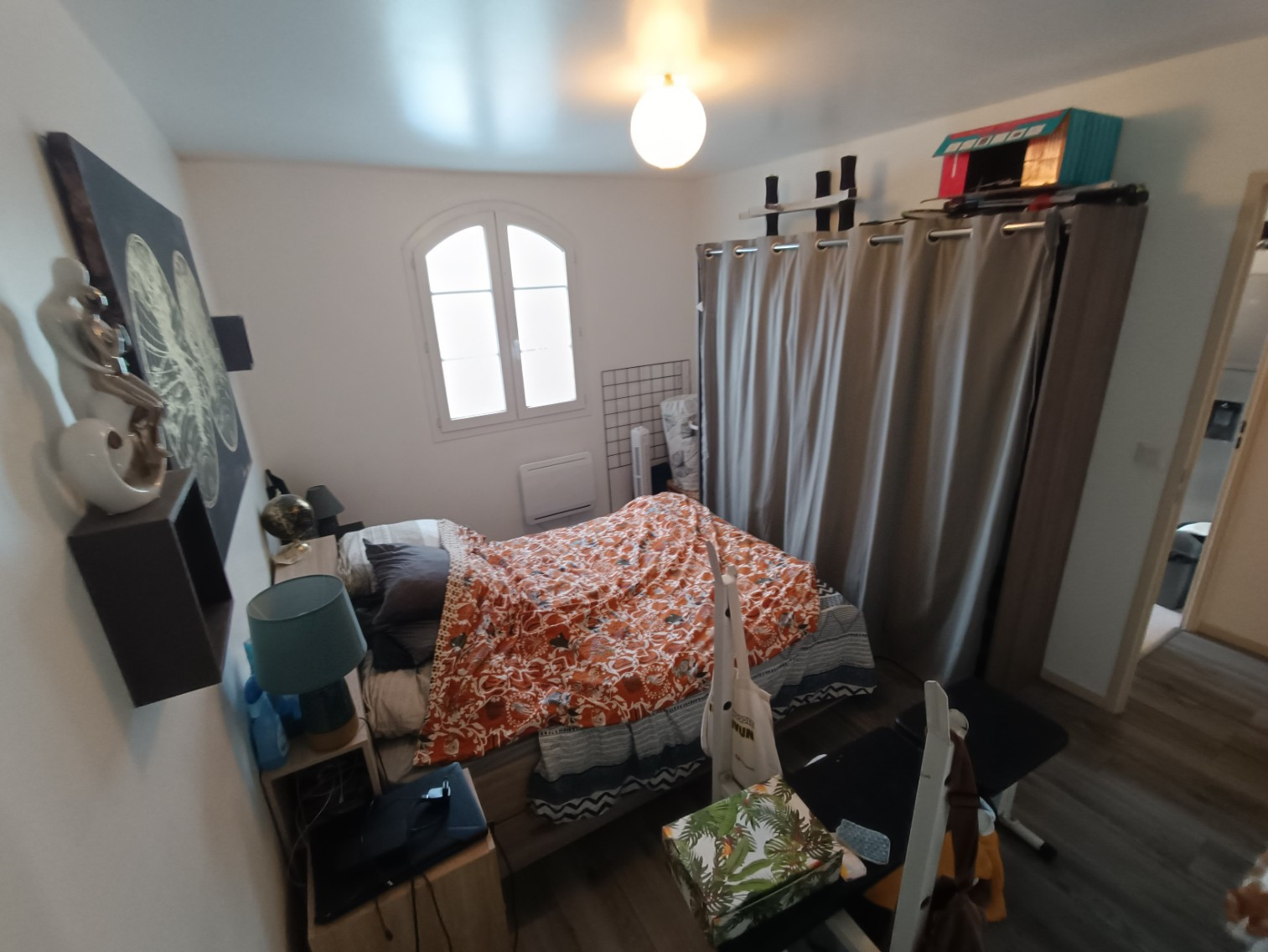 
                                                Location
                                                 T2 résidence privée parking St Pierre