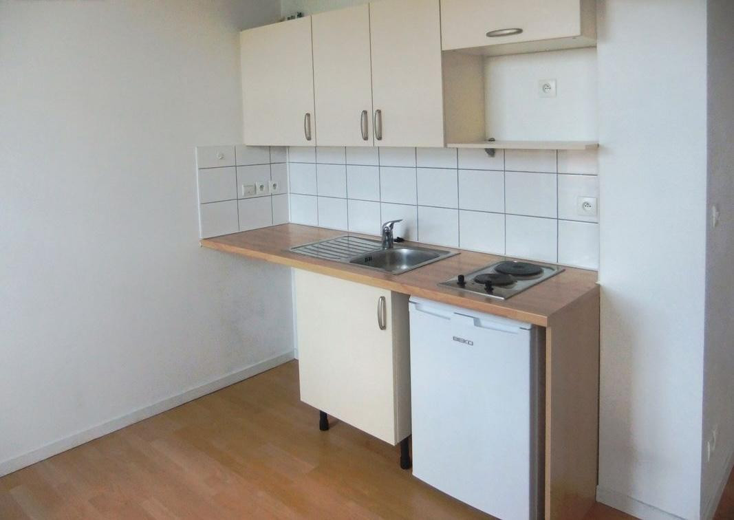 
                                                Location
                                                 T2 - Rue Gosselet - LILLE
