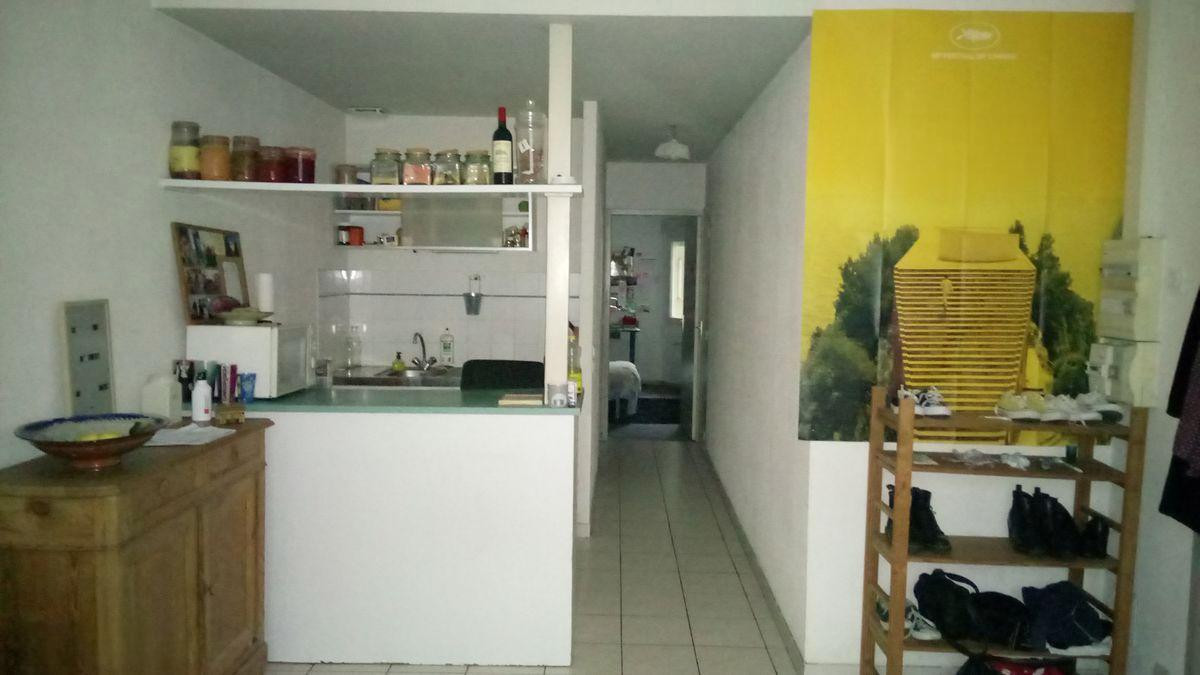 
                                                Location
                                                 T2 Talence Barrière Saint Genes