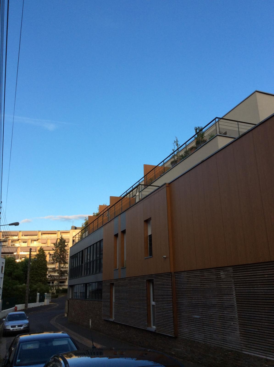 
                                                Location
                                                 T2 terrasse + parking – Proche tram Tours