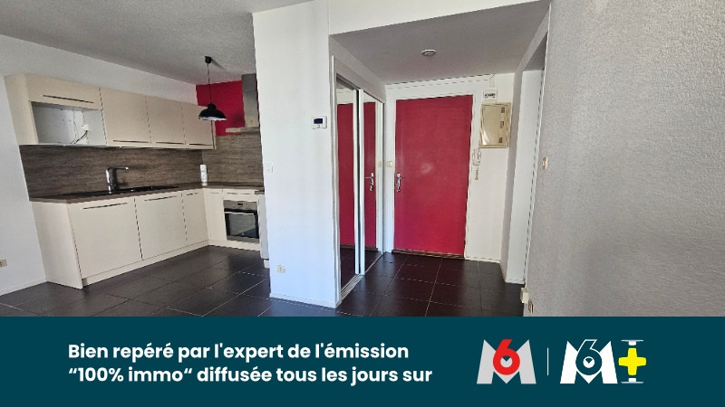 
                                                Vente
                                                 T2 trés lumineux centre ville Mont-De-Marsan