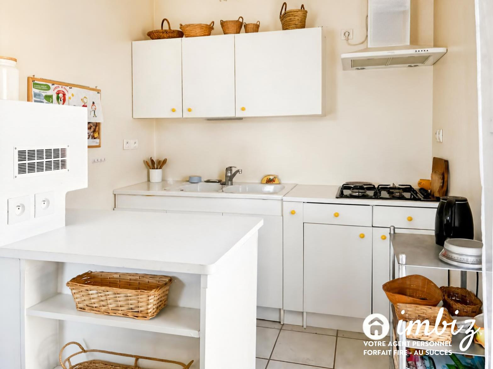 
                                                Vente
                                                 T2 Vernaison centre avec garage