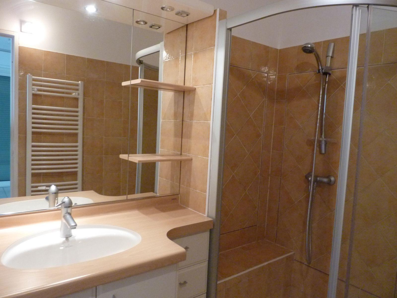 
                                                Location
                                                 T2 vue exceptionelle