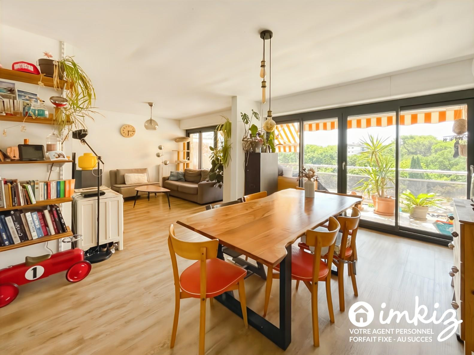 
                                                Vente
                                                 T3/4 76 m² , Terrasse Sud, piscine