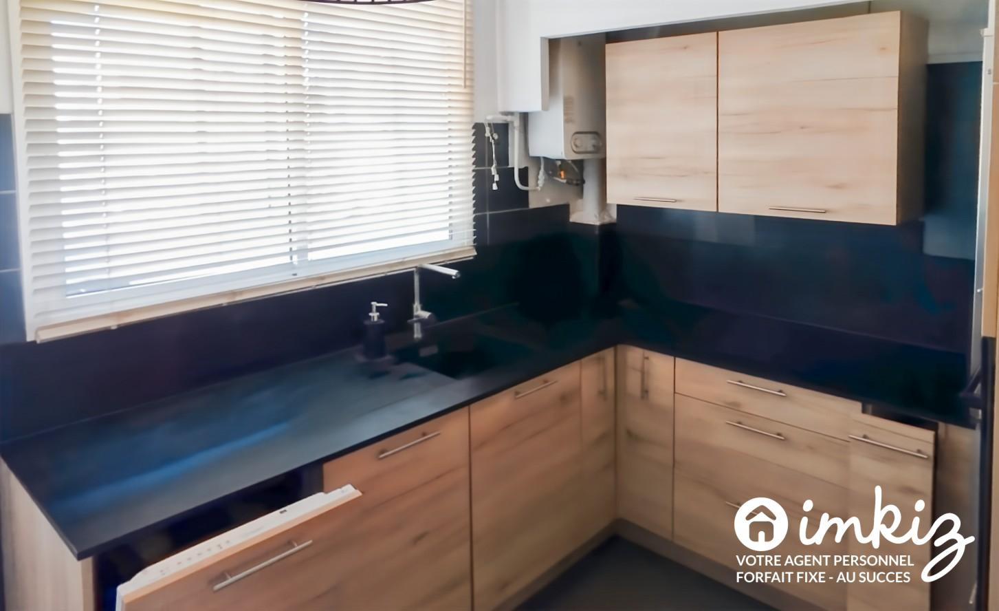 
                                                Vente
                                                 T3/4, terrasse Sud