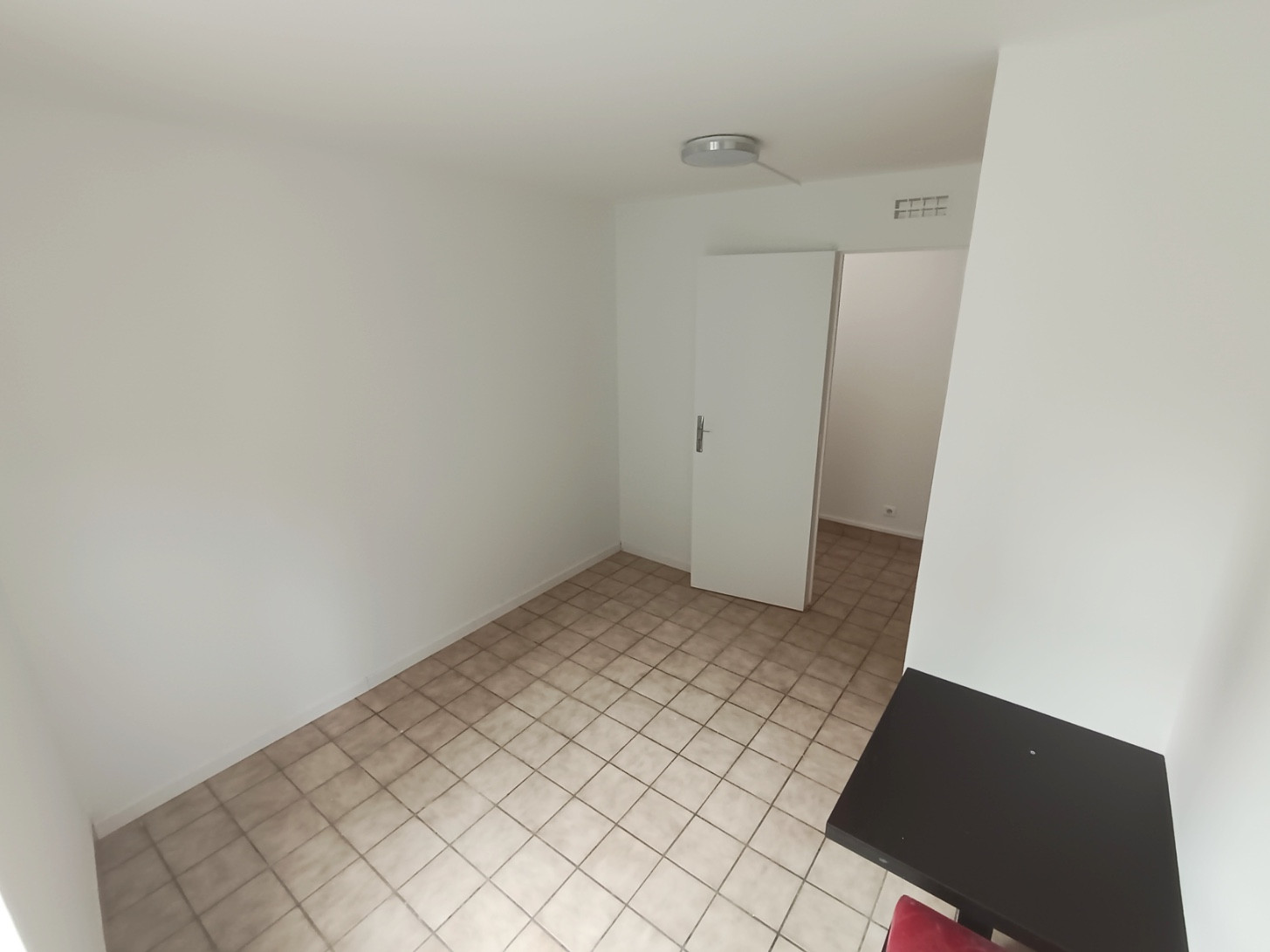 
                                                Vente
                                                 T3, 45 m² avec parking au cœur de St Leu Amiens