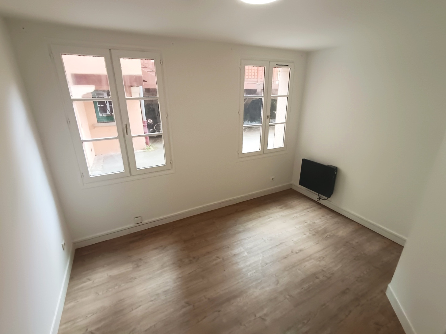 
                                                Vente
                                                 T3, 45 m² avec parking au cœur de St Leu Amiens