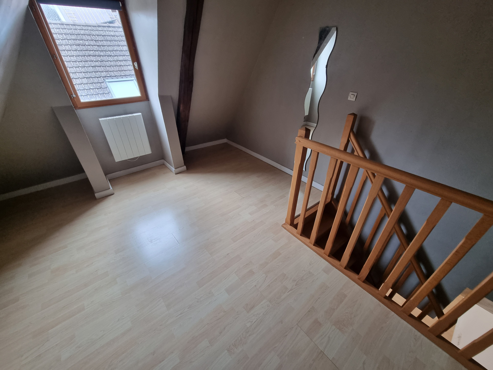 
                                                Location
                                                 T3 51m2 Duplex Douai Centre