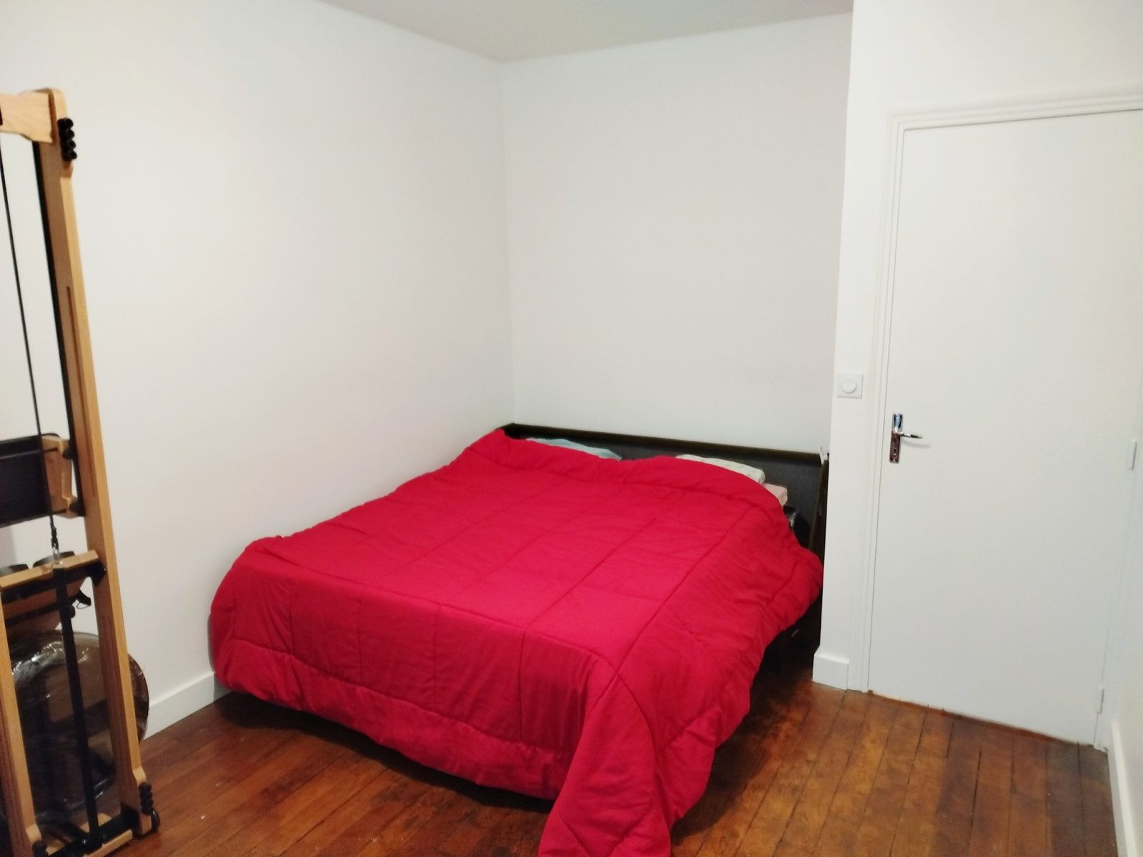 
                                                Location
                                                 T3 55m² meublé lumineux Paris 18ème