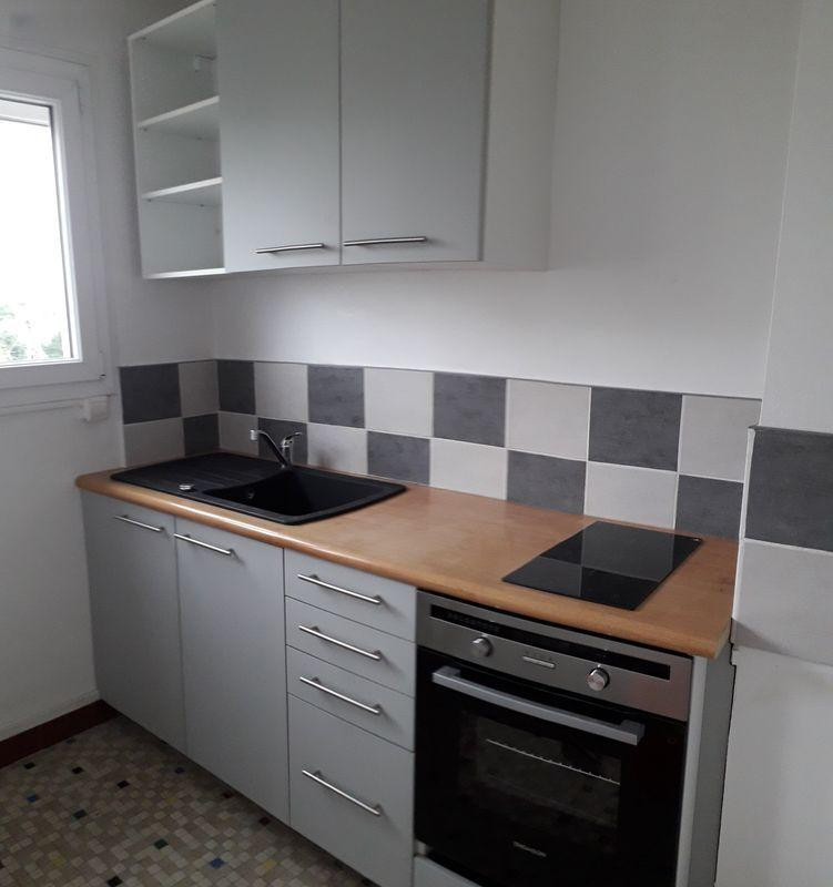 
                                                Location
                                                 T3 57 m² Angers avec Box et grenier