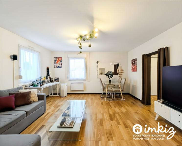 
                                                Vente
                                                 T3 65m² traversant en RDC, luminosité et confort