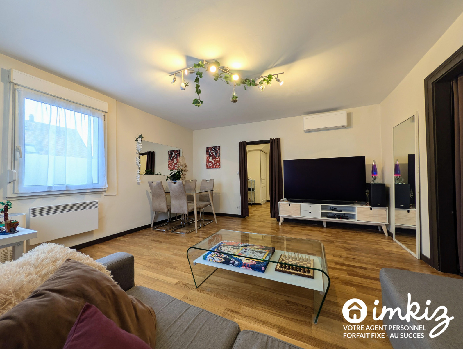 
                                                Vente
                                                 T3  65m² traversant en RDC, luminosité et confort