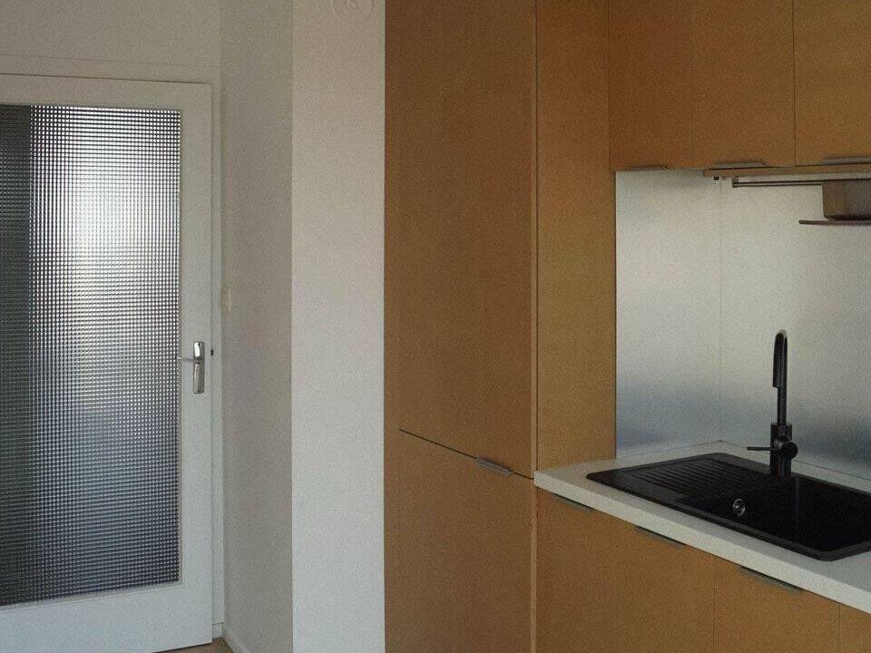 
                                                Location
                                                 T3 68 m² entièrement rénové – Vue exceptionnelle