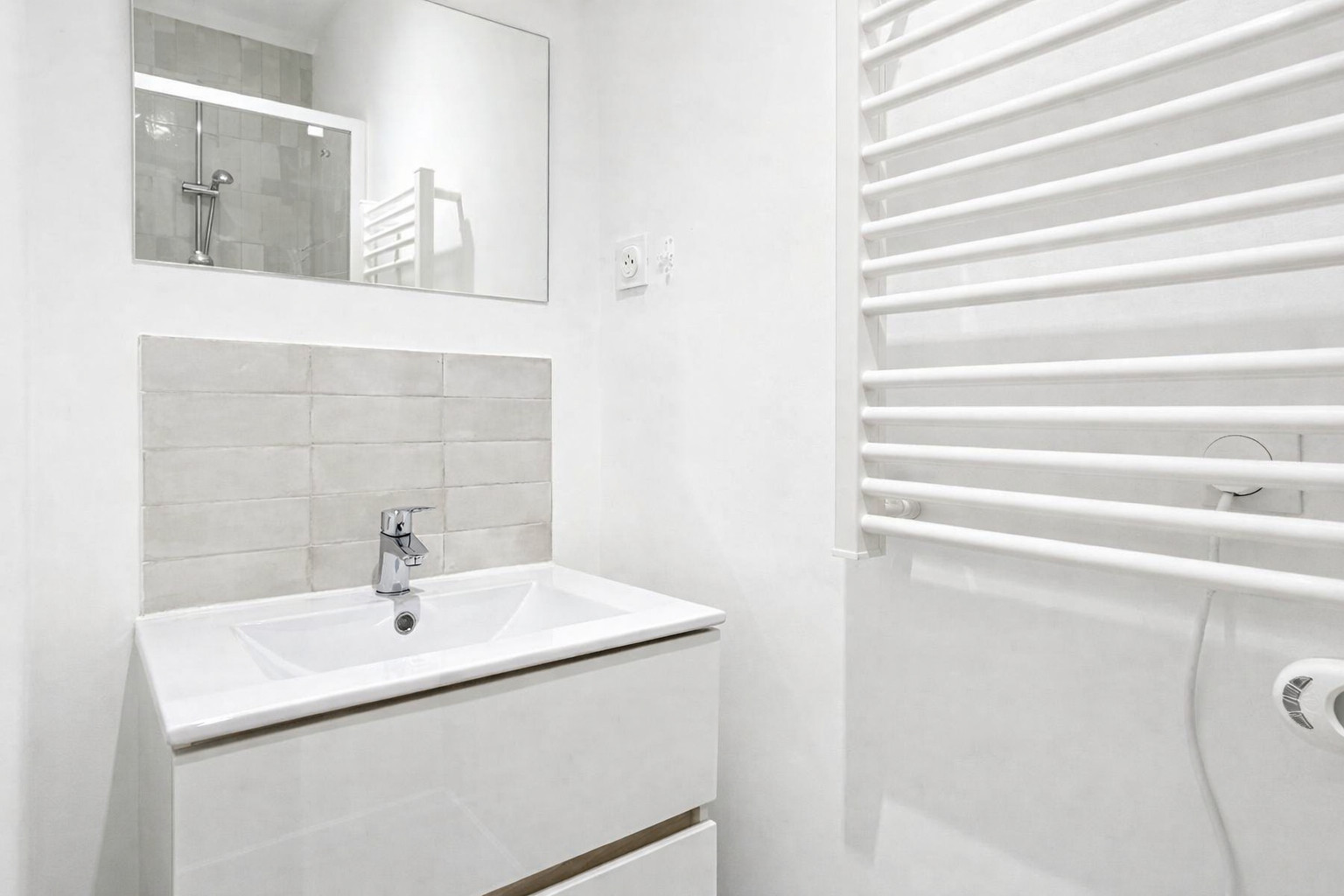 
                                                Location
                                                 T3 - 70m² - Quartier Vieux-Port