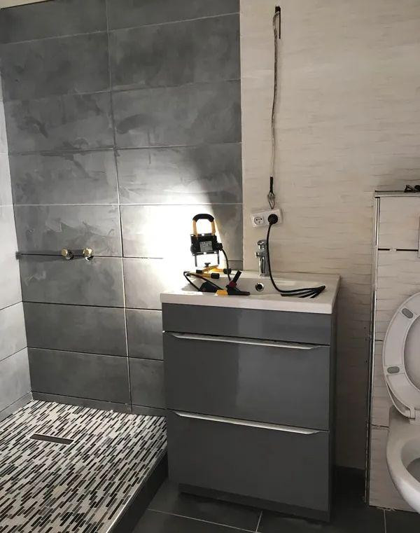 
                                                Location
                                                 T3 70m2 meublé DUPLEX + jardin +parking à LATTES