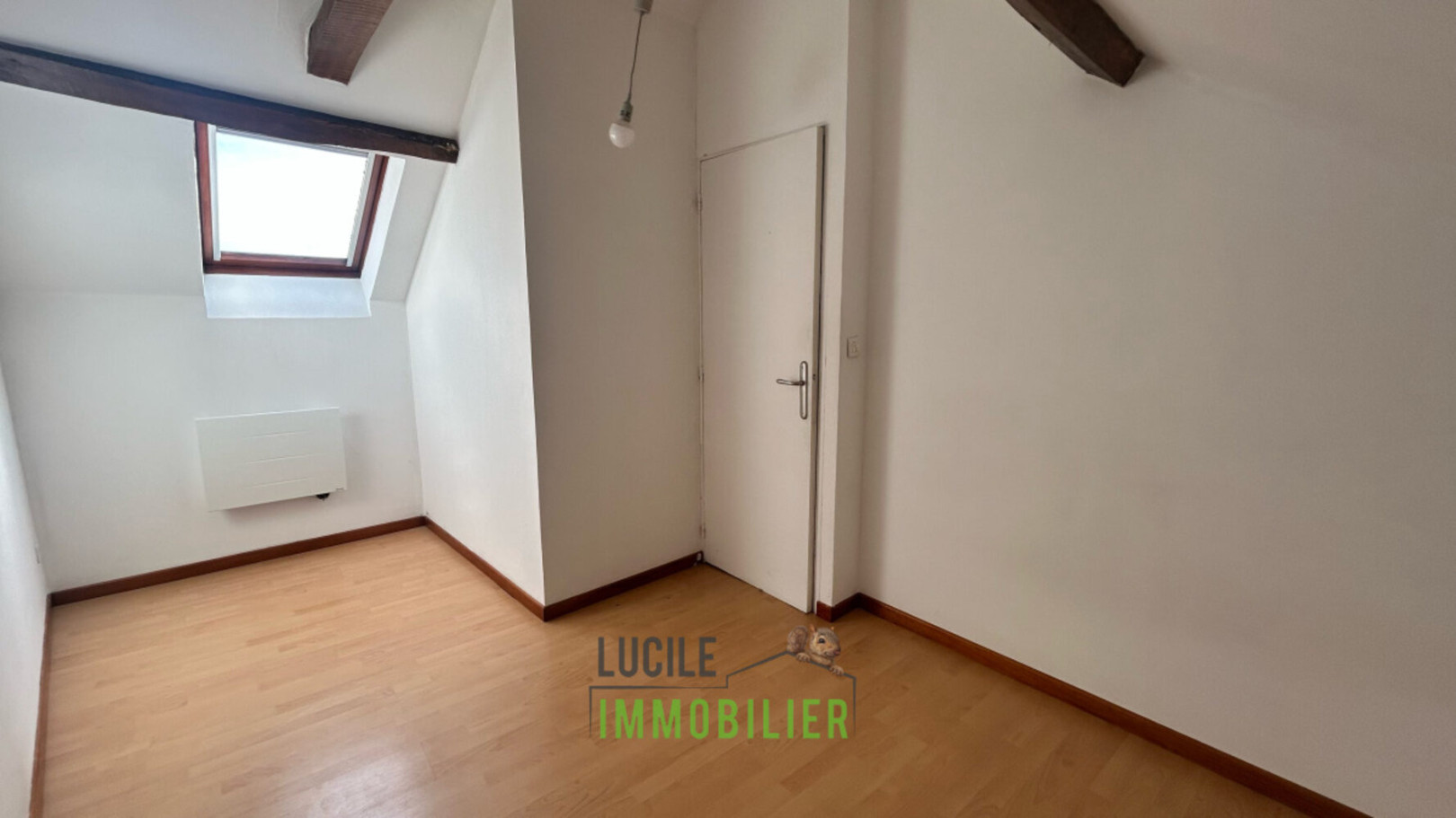 
                                                Location
                                                 T3 A LOUER