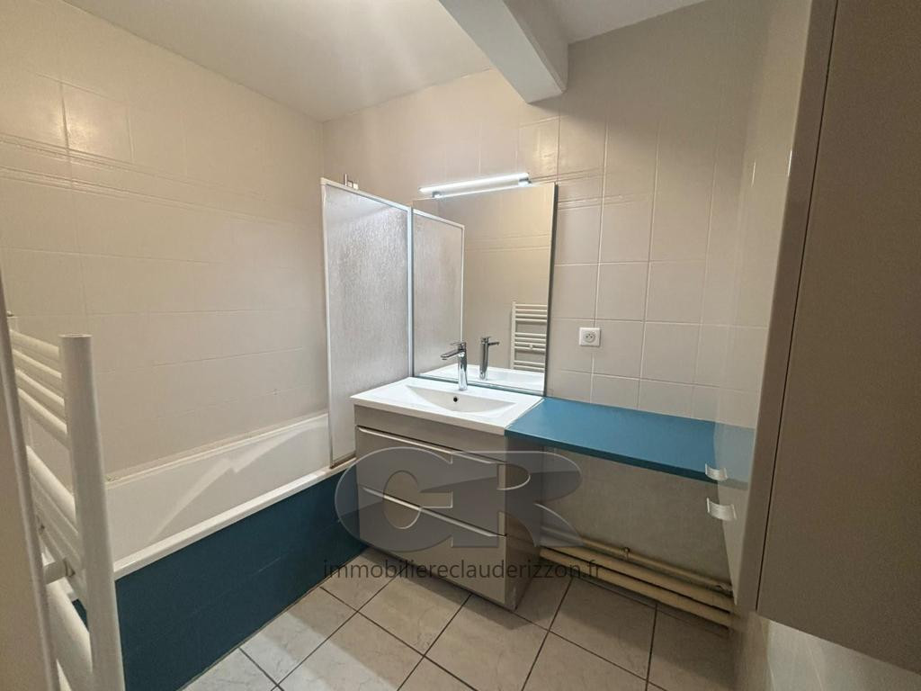 
                                                Location
                                                 T3 - A LOUER - MONTIGNY LES METZ