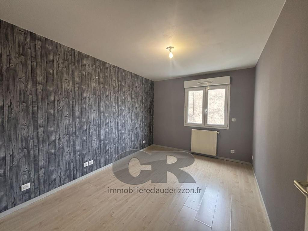 
                                                Location
                                                 T3 - A LOUER - MONTIGNY LES METZ