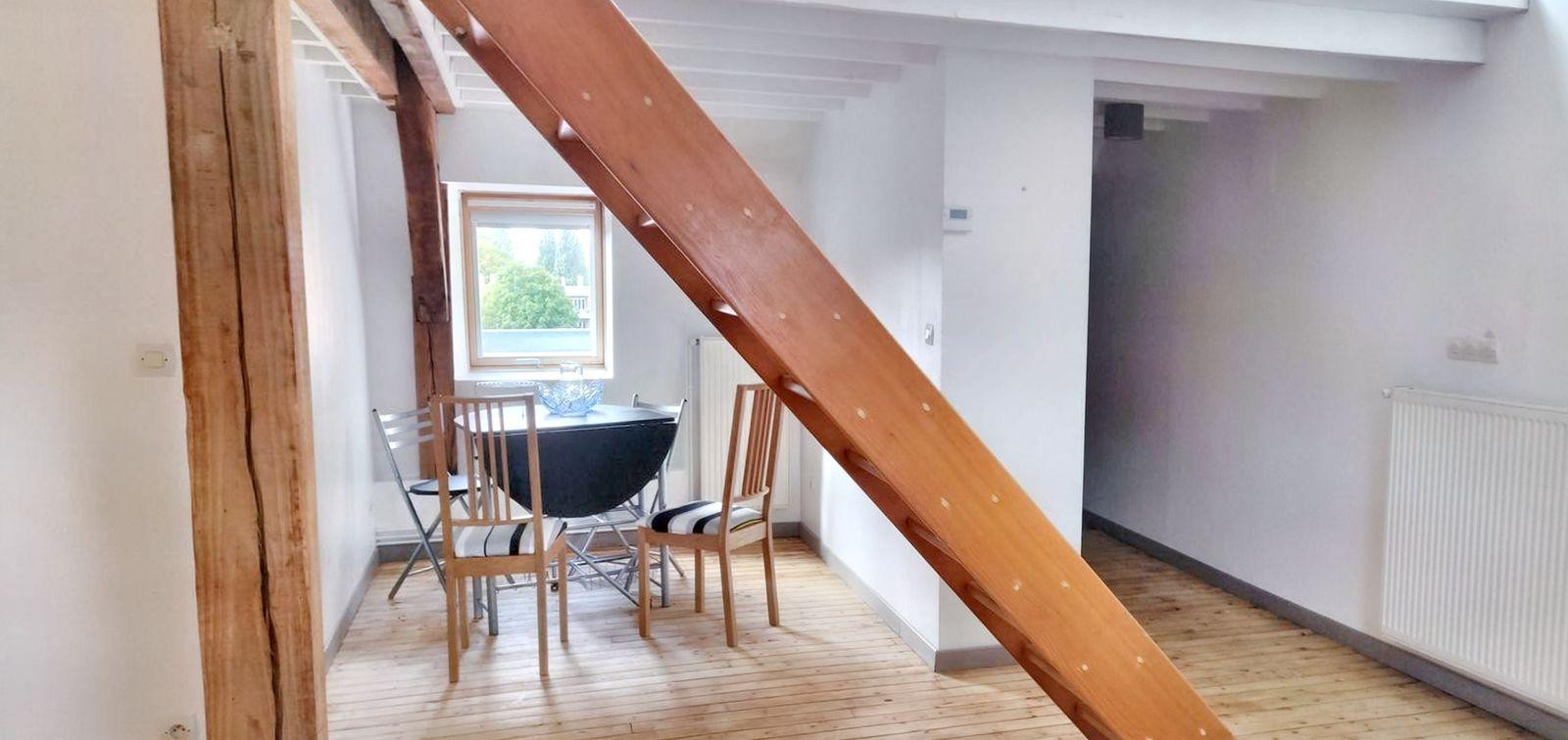 
                                                Location
                                                 T3 bis en duplex quartier d'Arches