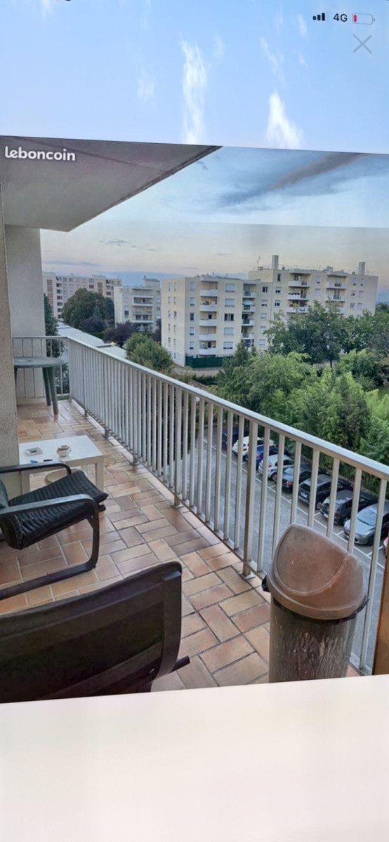 
                                                Location
                                                 T3 bis lumineux de 81m2 moulin à vent proche lyon