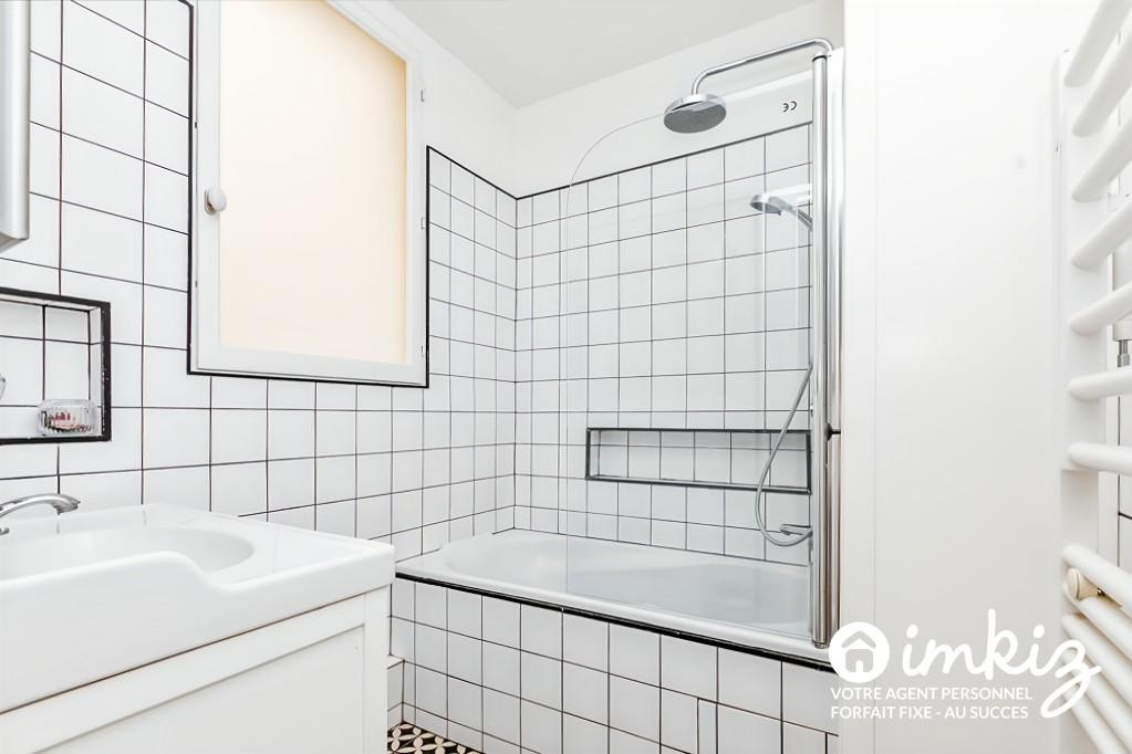 
                                                Vente
                                                 T3 charme, confort - proche M° Alésia