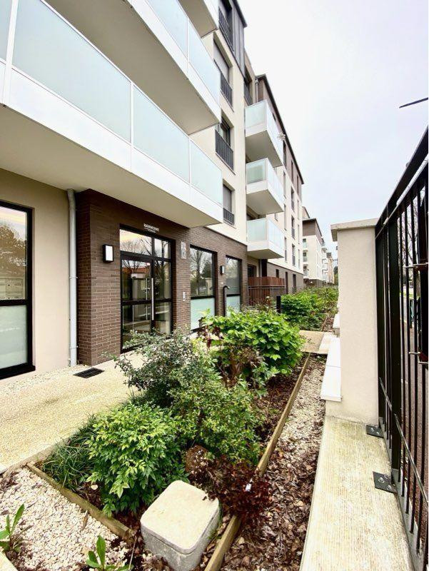 
                                                Location
                                                 T3 d’exception meublé à Rueil Malmaison