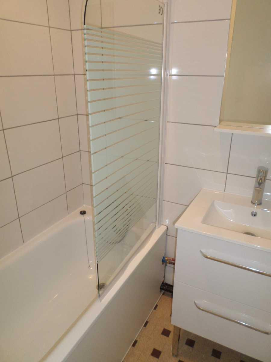 
                                                Location
                                                 T3 de 49 m² situé à Villeurbanne