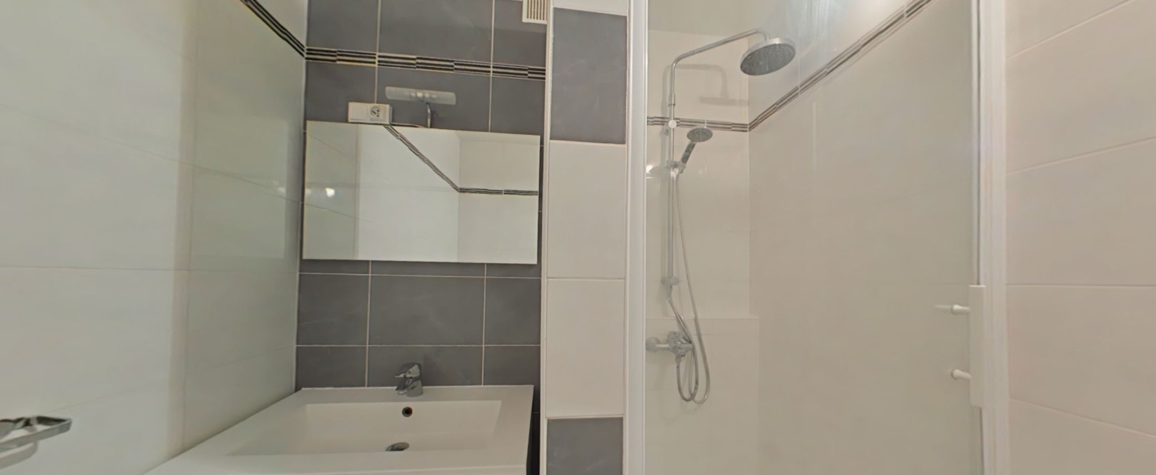 
                                                Location
                                                 T3 DE 56 M² AVEC CAVE – MEUDON-LA-FORÊT
