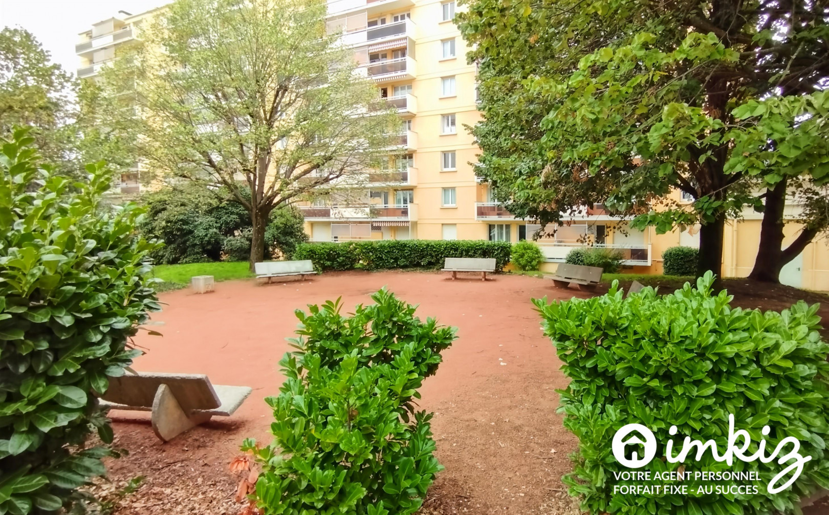 
                                                Vente
                                                 T3 de 56m² avec balcon et garage