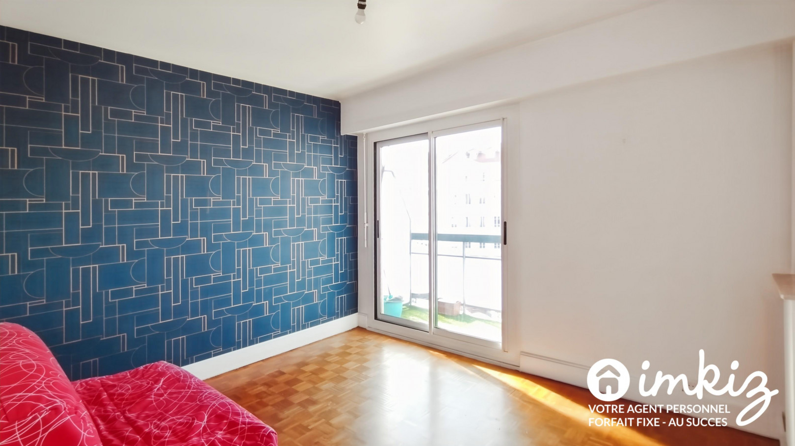 
                                                Vente
                                                 T3 de 61m² balcons + 2 parkings avenue Lacassagne