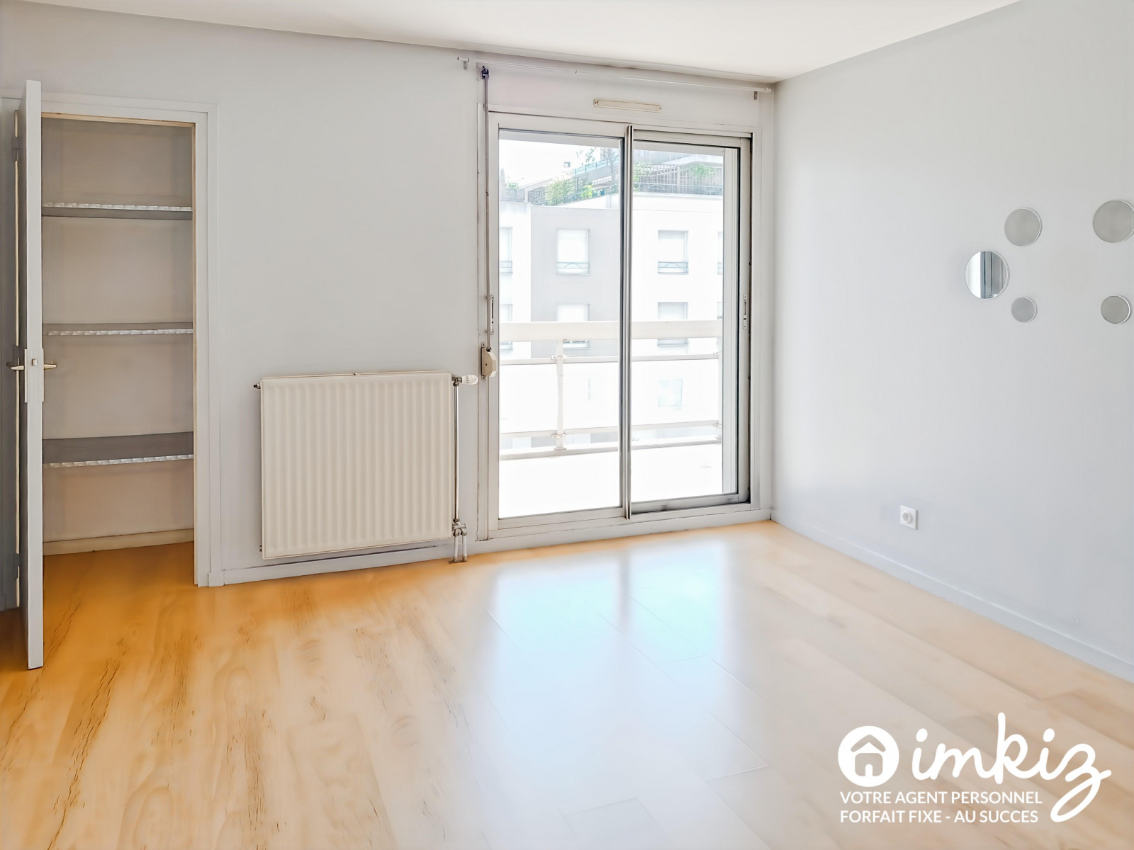 
                                                Vente
                                                 T3 de 73m² avec balcon avenue Lacassagne