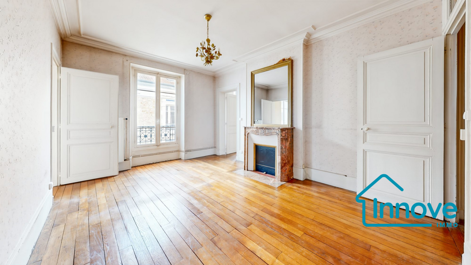 
                                                Vente
                                                 T3 de caractère au calme, Quartier Saint-Louis