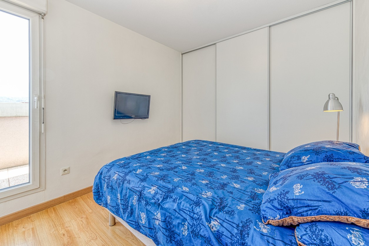 
                                                Vente
                                                 T3 de standing avec grand balcon et dernier étage