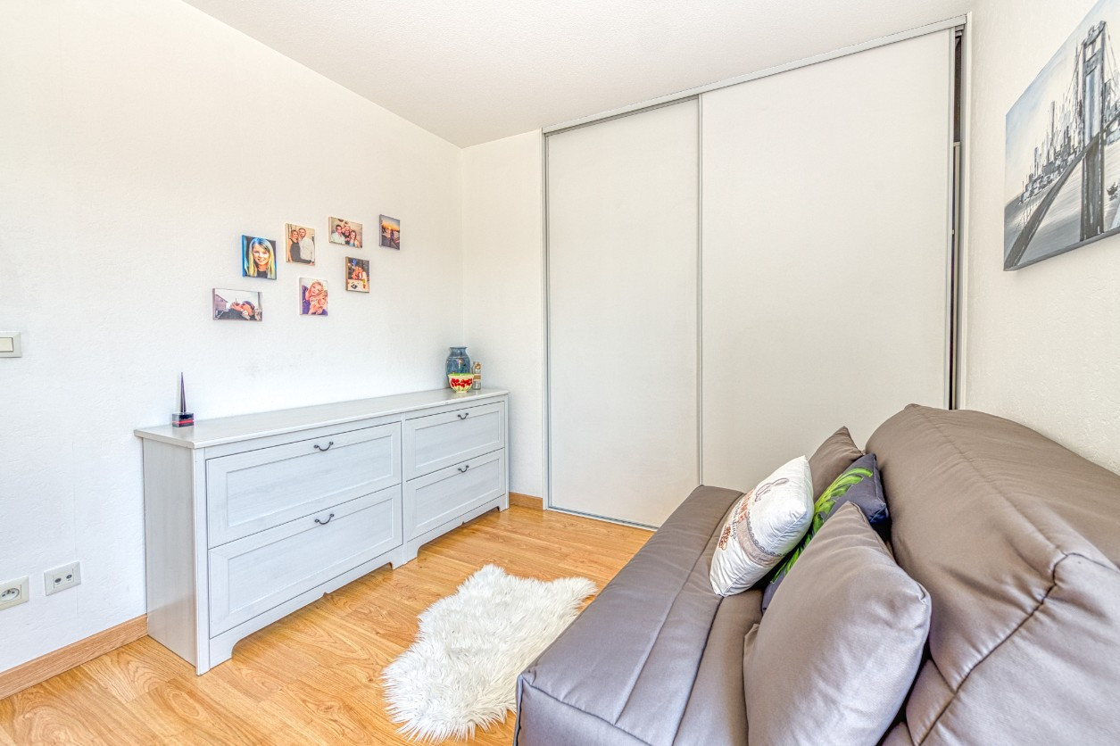 
                                                Vente
                                                 T3 de standing avec grand balcon et dernier étage