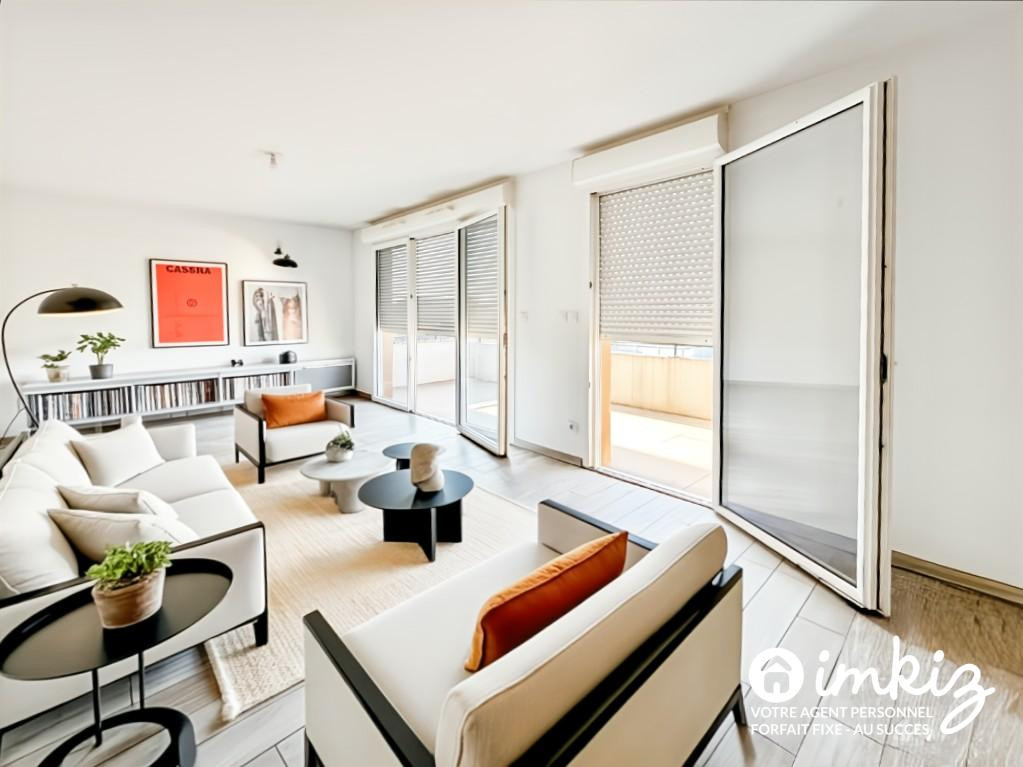 
                                                Vente
                                                 T3 dernier etage avec terrasse et box