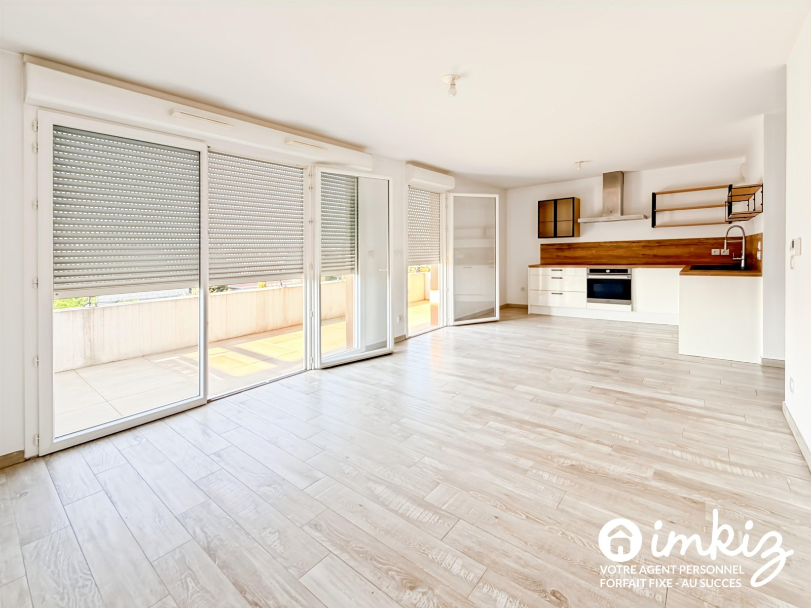 
                                                Vente
                                                 T3 dernier etage avec terrasse et box