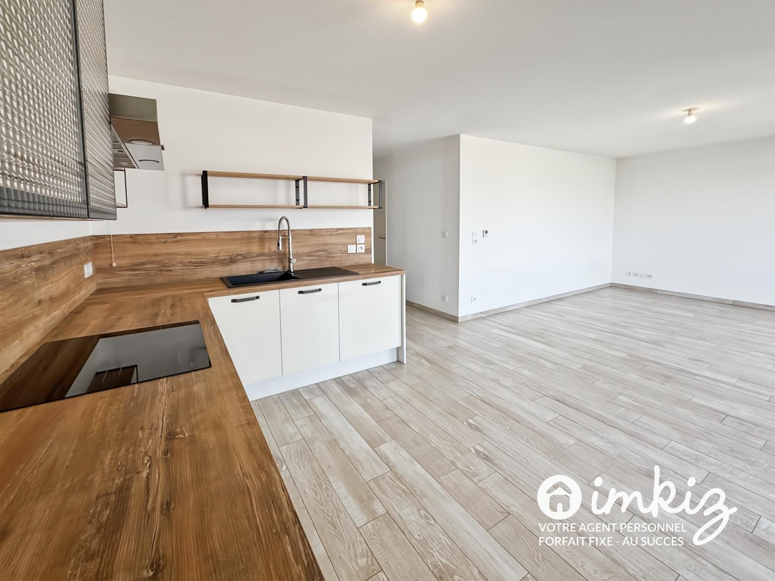 
                                                Vente
                                                 T3 dernier etage avec terrasse et box