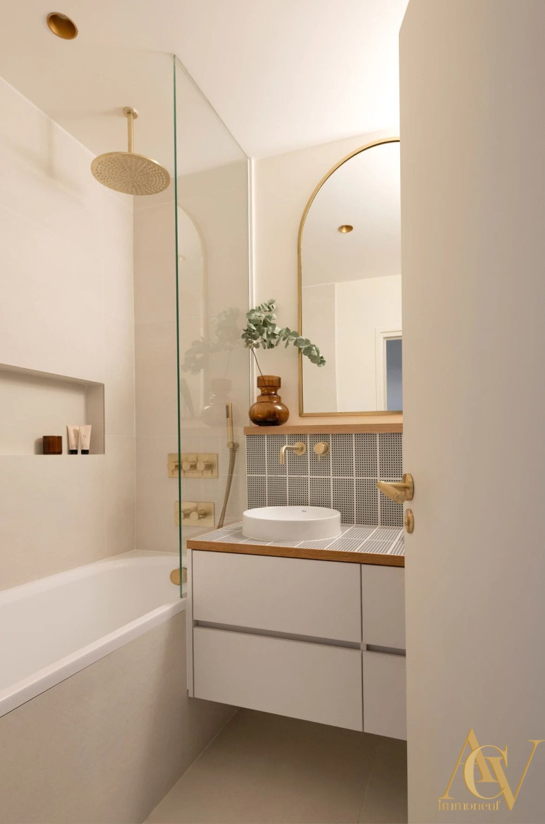 
                                                Vente
                                                 T3 Dernier étage Sud - Secteur Rare - TOULON