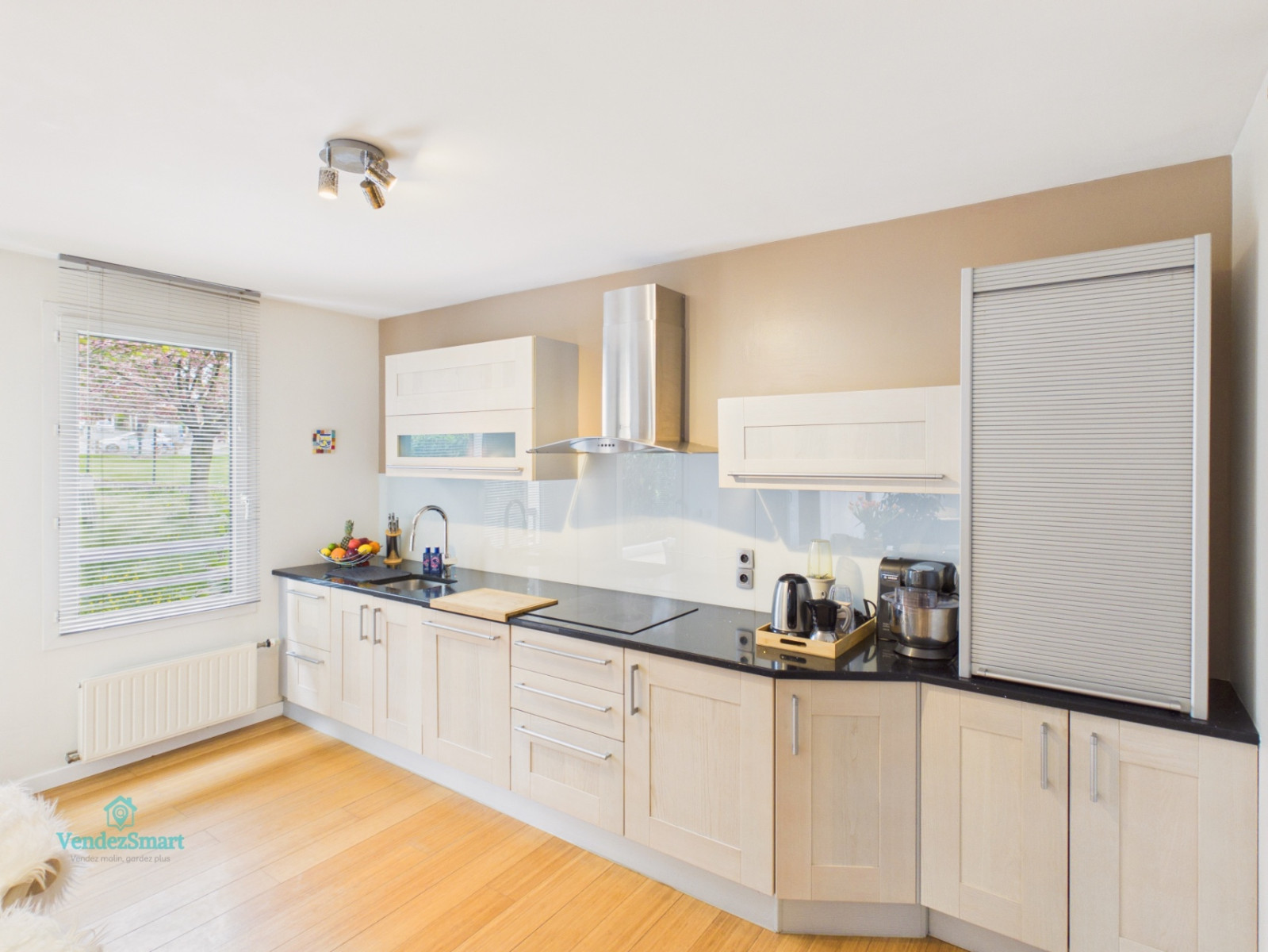 
                                                Vente
                                                 T3 d'exception : L'art de vivre dedans-dehors