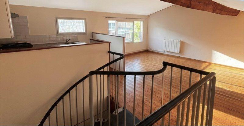 
                                                Location
                                                 T3 duplex 63 m² – quartier Victoire, 2 min tram B