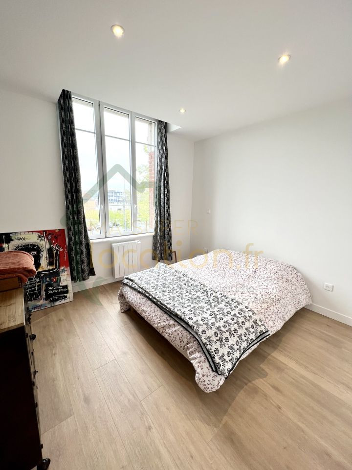 
                                                Location
                                                 T3 - Immeuble avec ascenseur - Proche gare