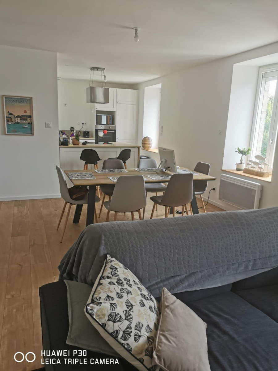 
                                                Location
                                                 T3 lumineux 80m² sans vis à vis Centre-ville Landi