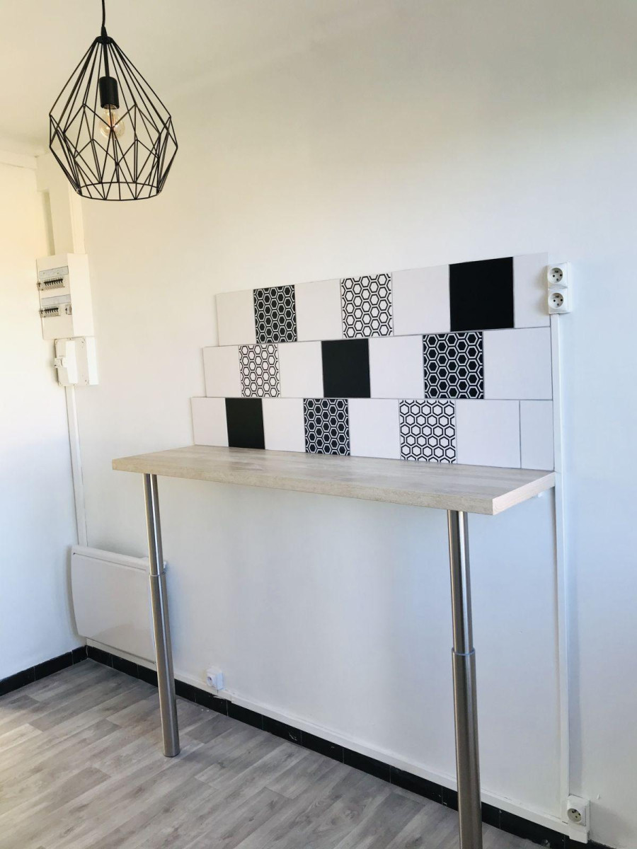 
                                                Location
                                                 T3 lumineux avec 2 chambres - Aix Val St André