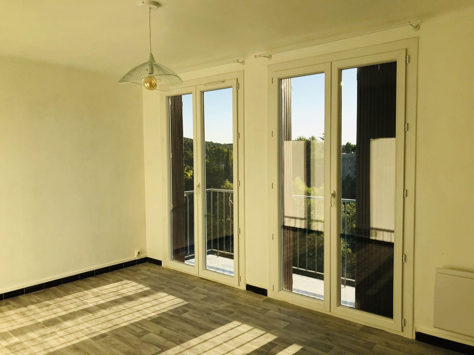 
                                                Location
                                                 T3 lumineux avec 2 chambres - Aix Val St André