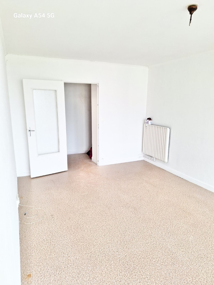 
                                                Location
                                                 T3 lumineux avec balcon – Le Havre