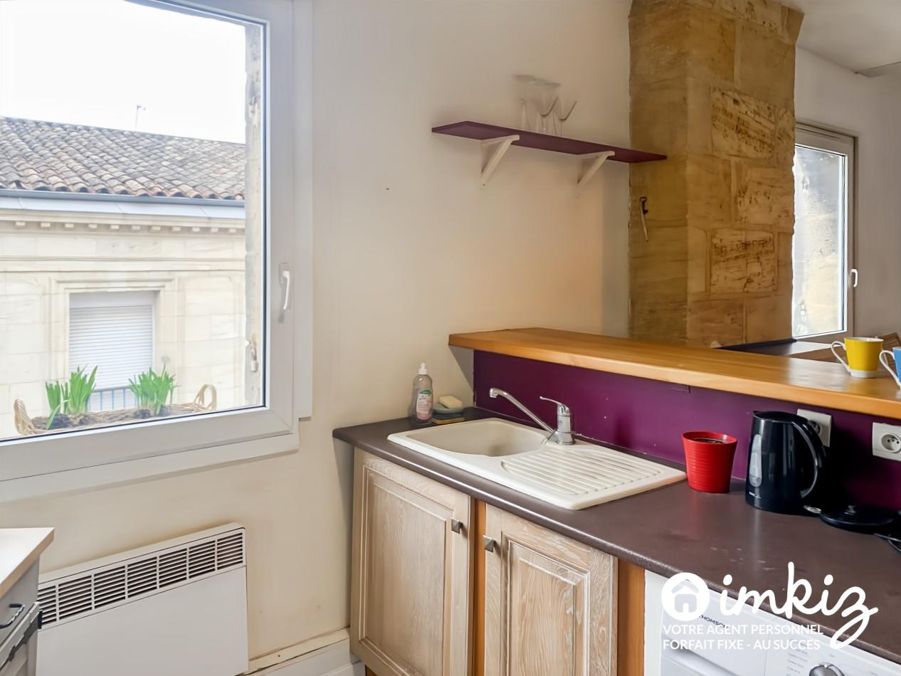 
                                                Vente
                                                 T3  lumineux dans un écrin de pierre