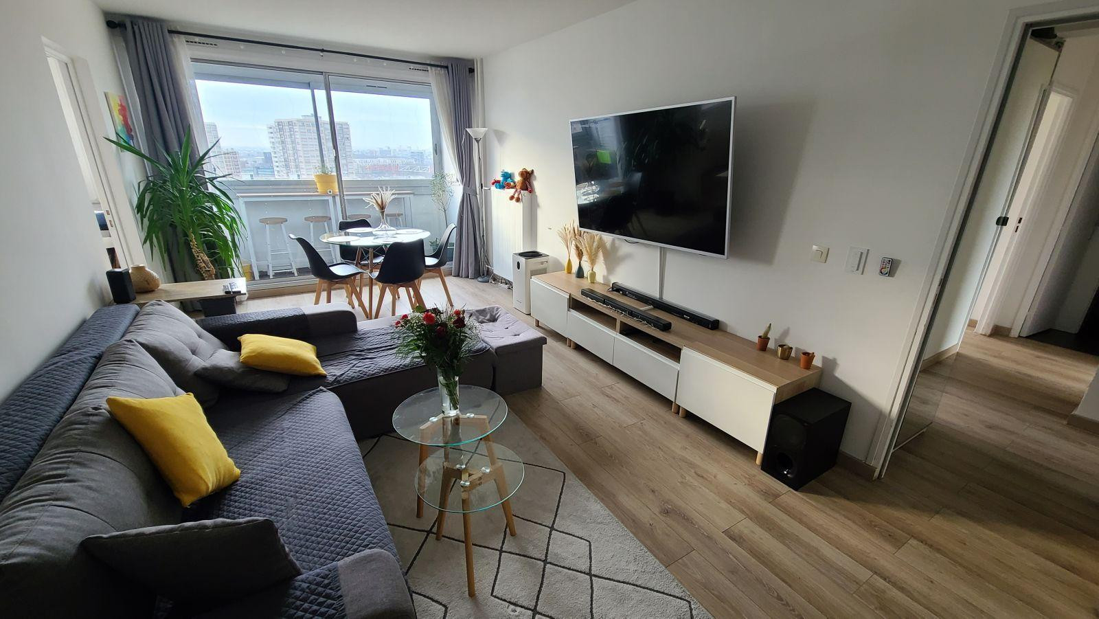 
                                                Location
                                                 T3 lumineux de 60 m² à Colombes