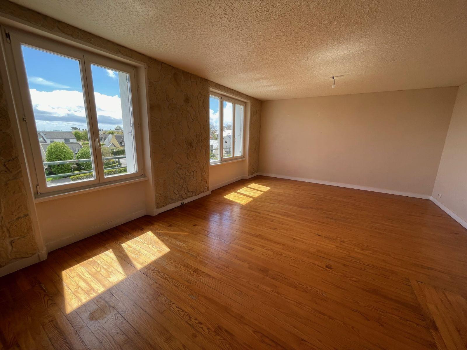 
                                                Location
                                                 T3 lumineux vue sur mer