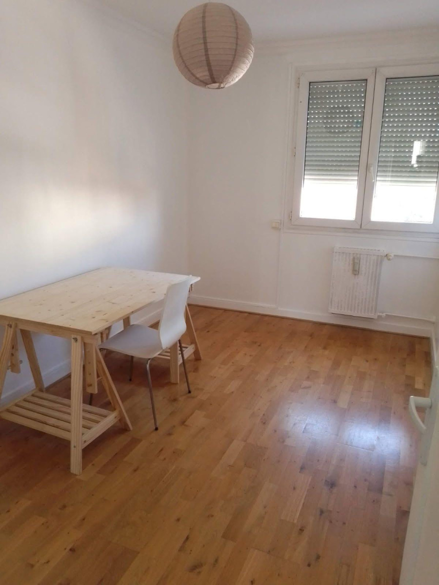 
                                                Location
                                                 T3 meublé 2 chambres