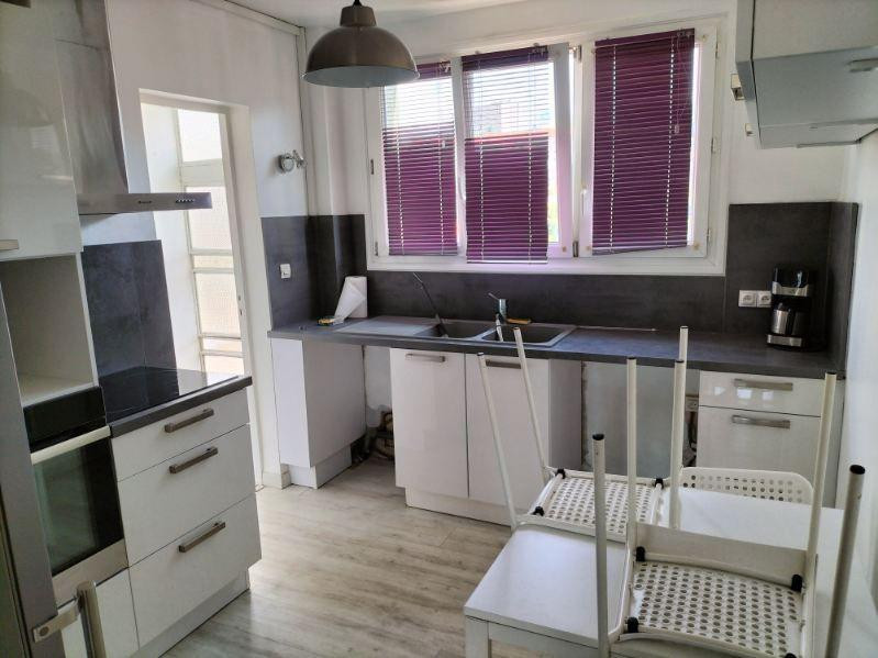 
                                                Location
                                                 T3 meublé 2 chambres